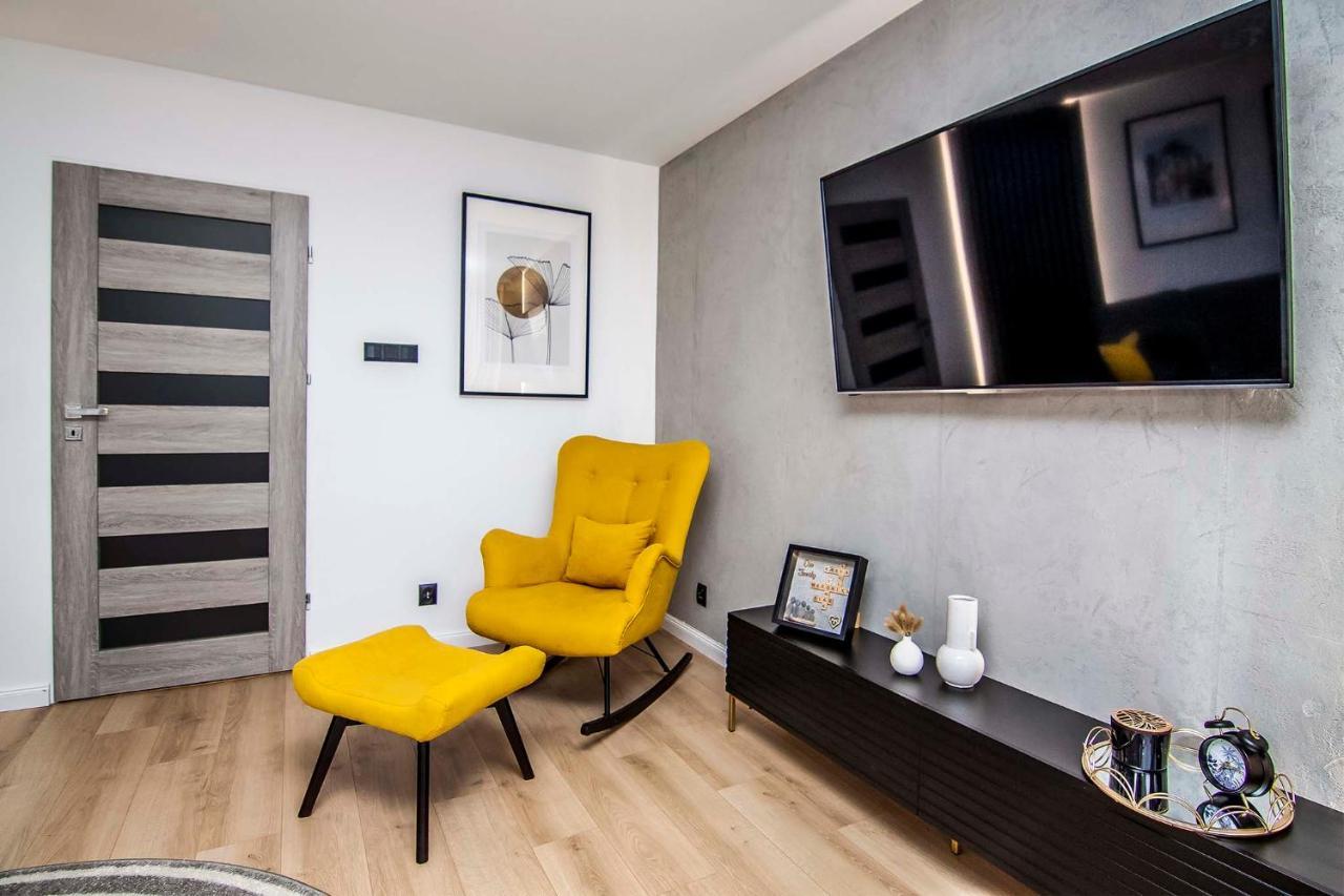 Widok Na Gorke Apartment Chelm Bagian luar foto