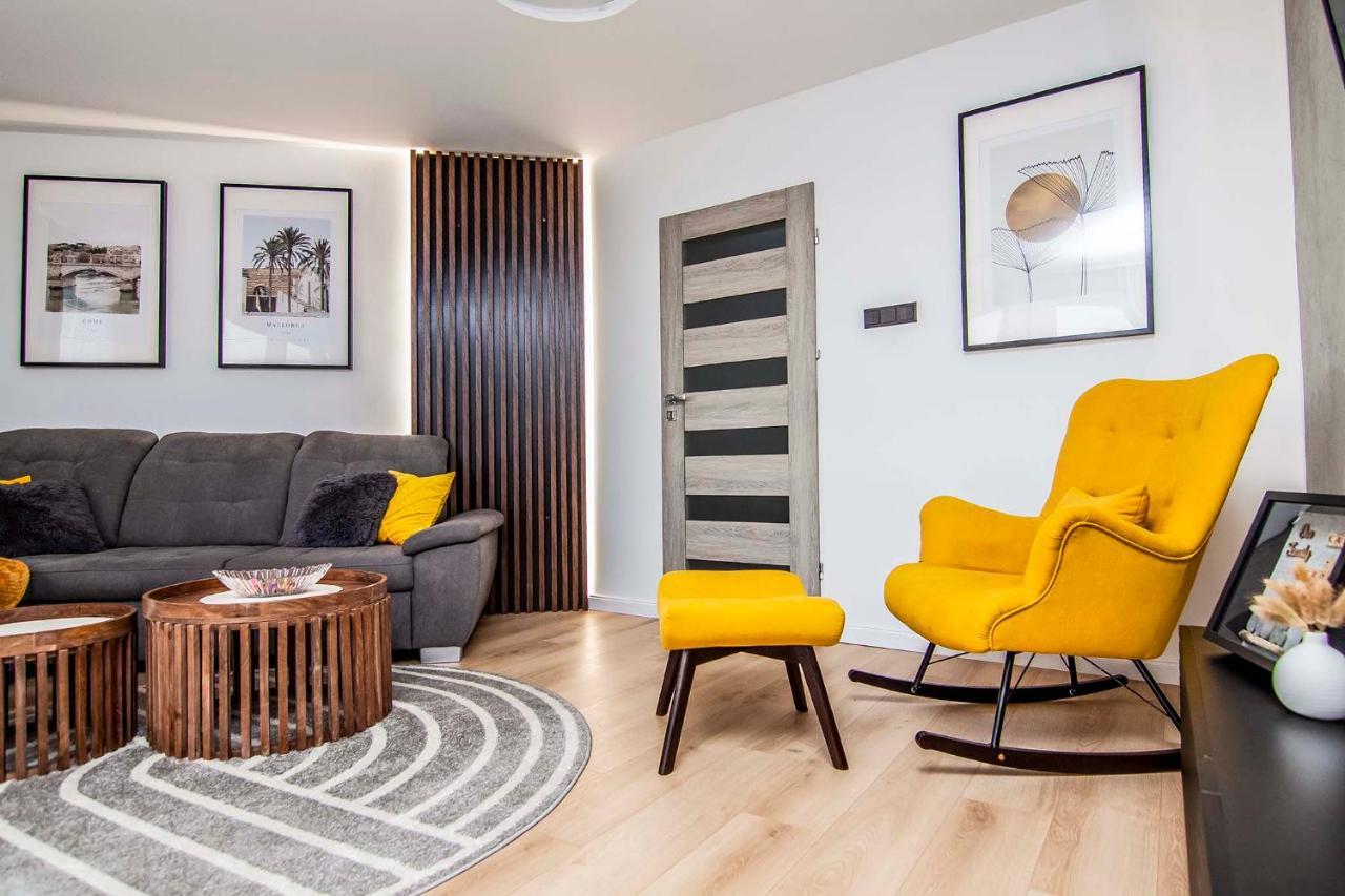 Widok Na Gorke Apartment Chelm Bagian luar foto