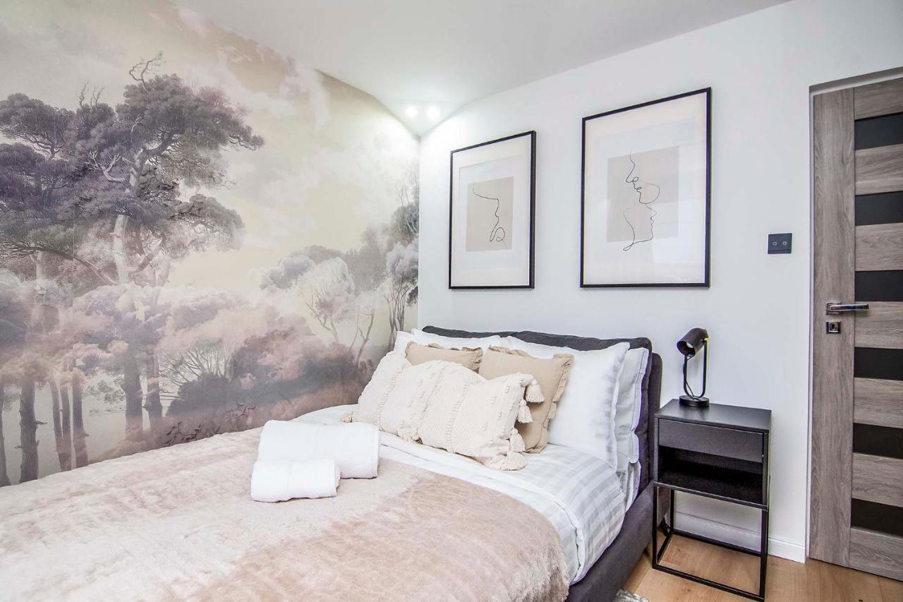 Widok Na Gorke Apartment Chelm Bagian luar foto